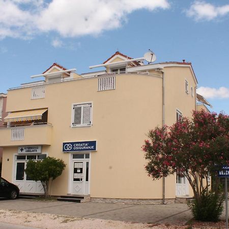 Apartments Dalmata Biograd Na Moru Eksteriør bilde