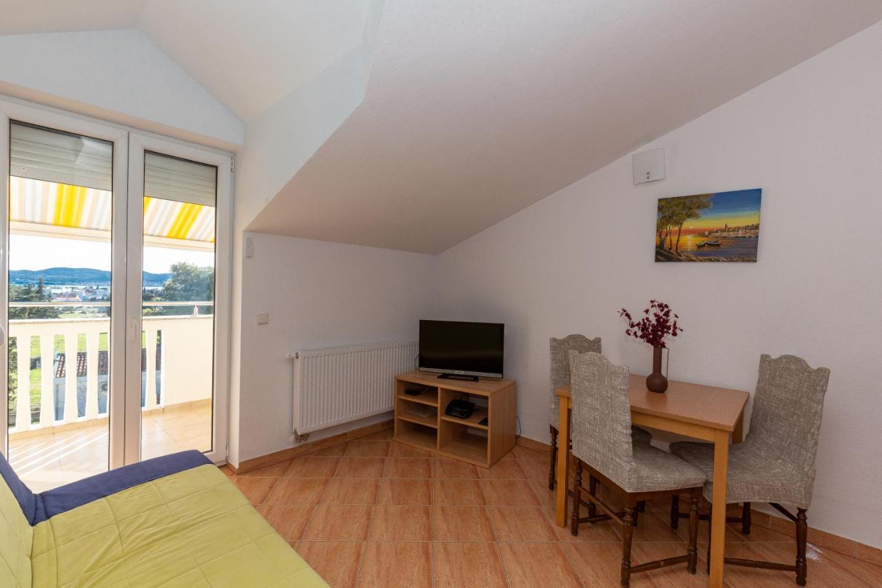 Apartments Dalmata Biograd Na Moru Eksteriør bilde